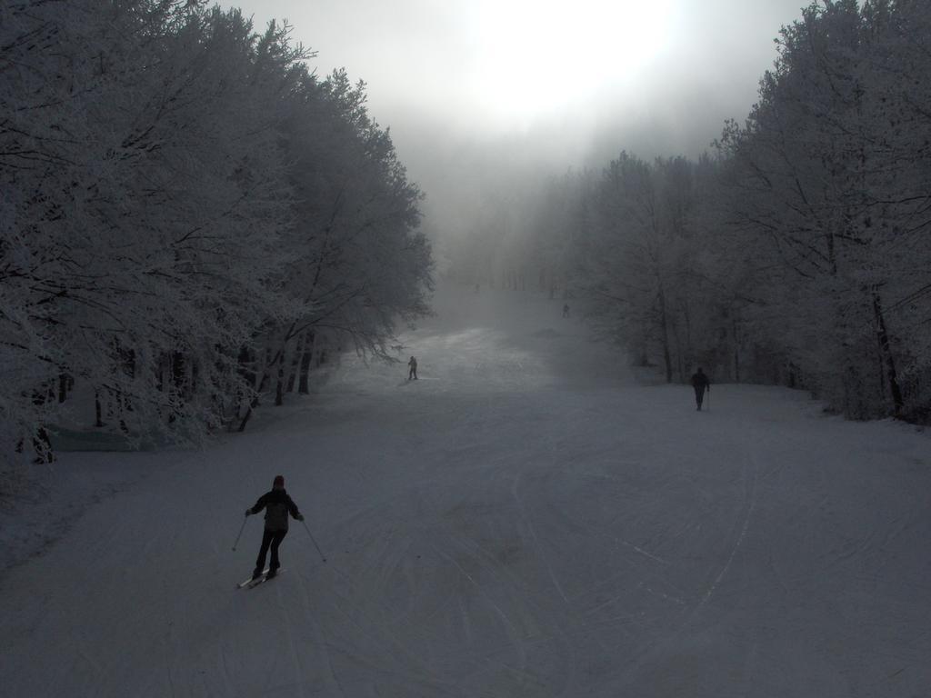 Dobogoko Jurtaszallas Bagian luar foto